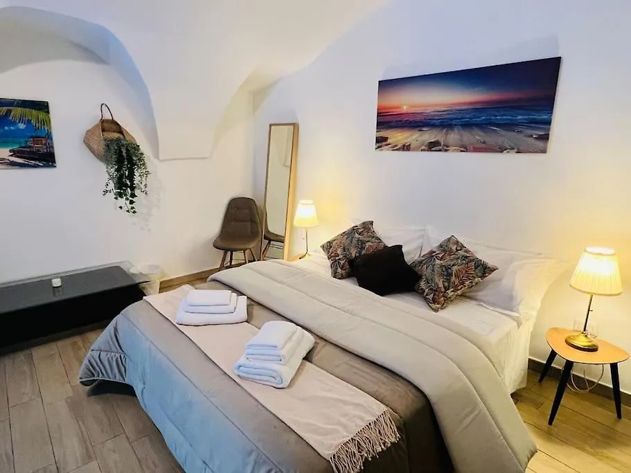 Apartment Lucrezia'S Home Catania